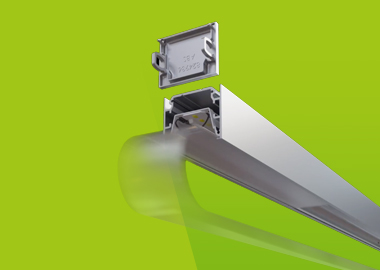 LINEAR, DIRECTED LIGHT